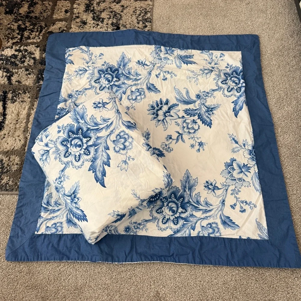 Williams Sonoma Set King Duvet Cover Euro Sham Aerin Fairfield Floral Blue EUC